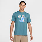 Nike Men's Fitness T-Shirt. Nike.com